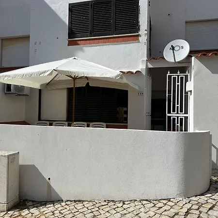 아파트 116 Center Monte Choro Flat With Pool 알부페이라