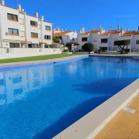 شقة 116 Center Monte Choro Flat With Pool